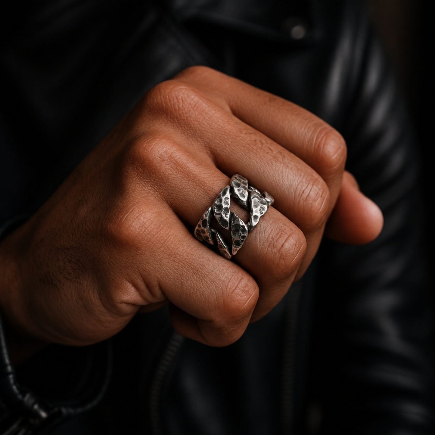 THE MEN THING Rings IRONFIST - Pure Titanium Steel Ring for Men and Boys Size - 21