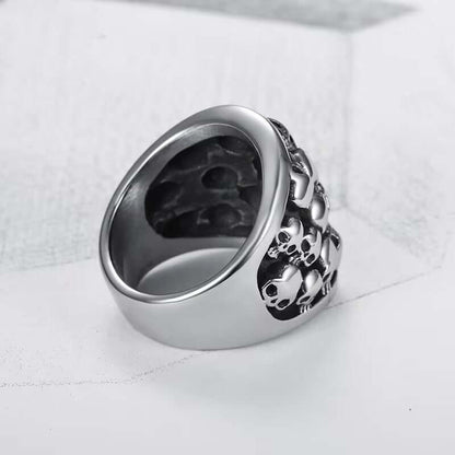 THE MEN THING Rings MULTI SKULL HEADS Titanium Steel Ring for Men and Boys (Size-21)