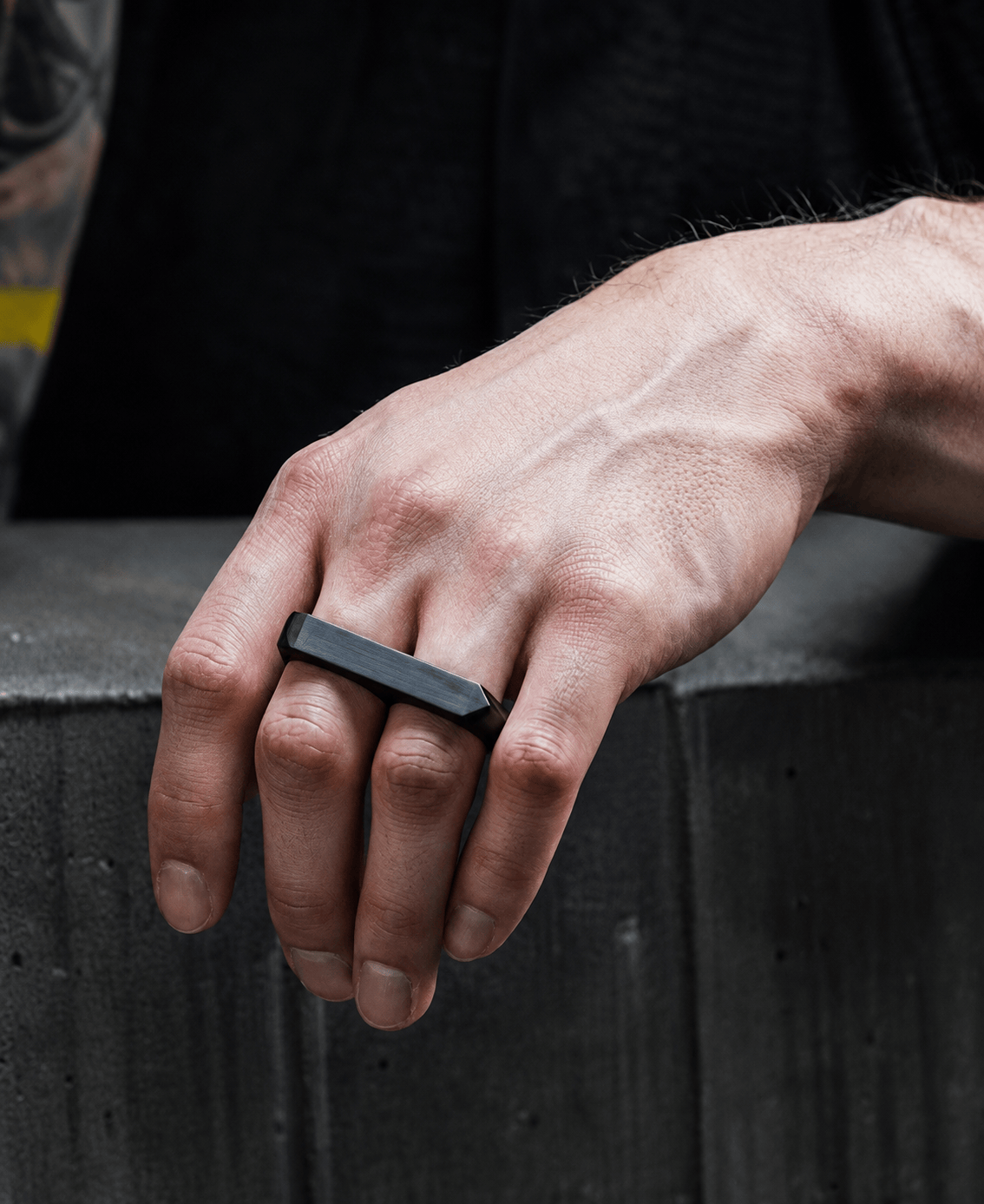 THE MEN THING Rings Rebellious Two Black
