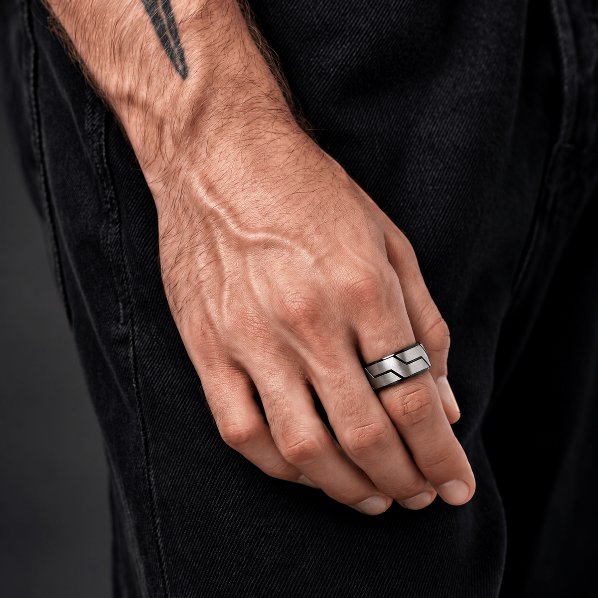 THE MEN THING Rings ROGUE ARMOR RING - Pure Stainless Steel Men’s Steel Plated Ring (Size : 17-22-27)