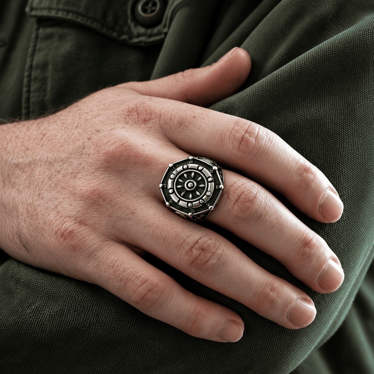THE MEN THING Rings Royal Series - AQUALOR RING - Pure Stainless Steel Men’s Steel-Black-Plated Ring – Statement Luxury Jewelry (Size : 18-21-24)