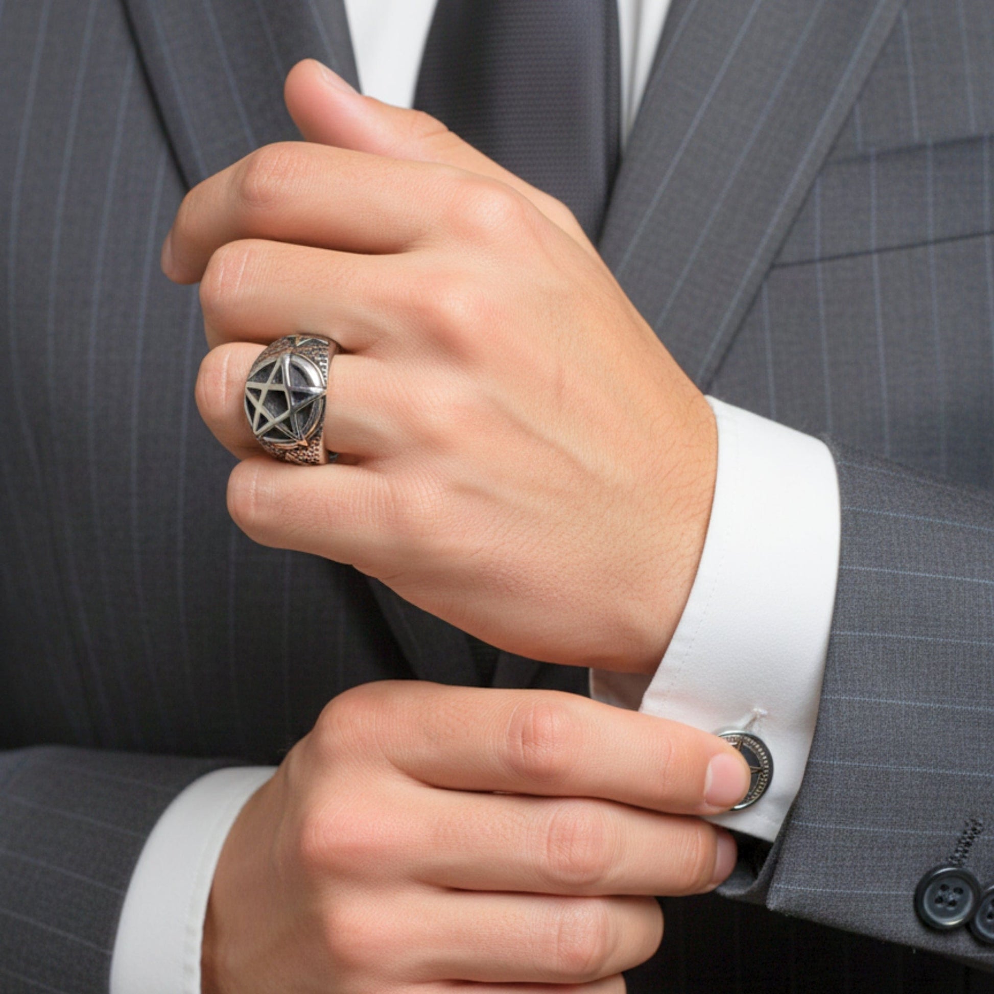 THE MEN THING Rings Royal Series - DARKSTAR EMBLEM RING - Pure Stainless Steel Men’s Steel-Plated Ring – Statement Luxury Jewelry (Size : 16-18-20-22-28-30)