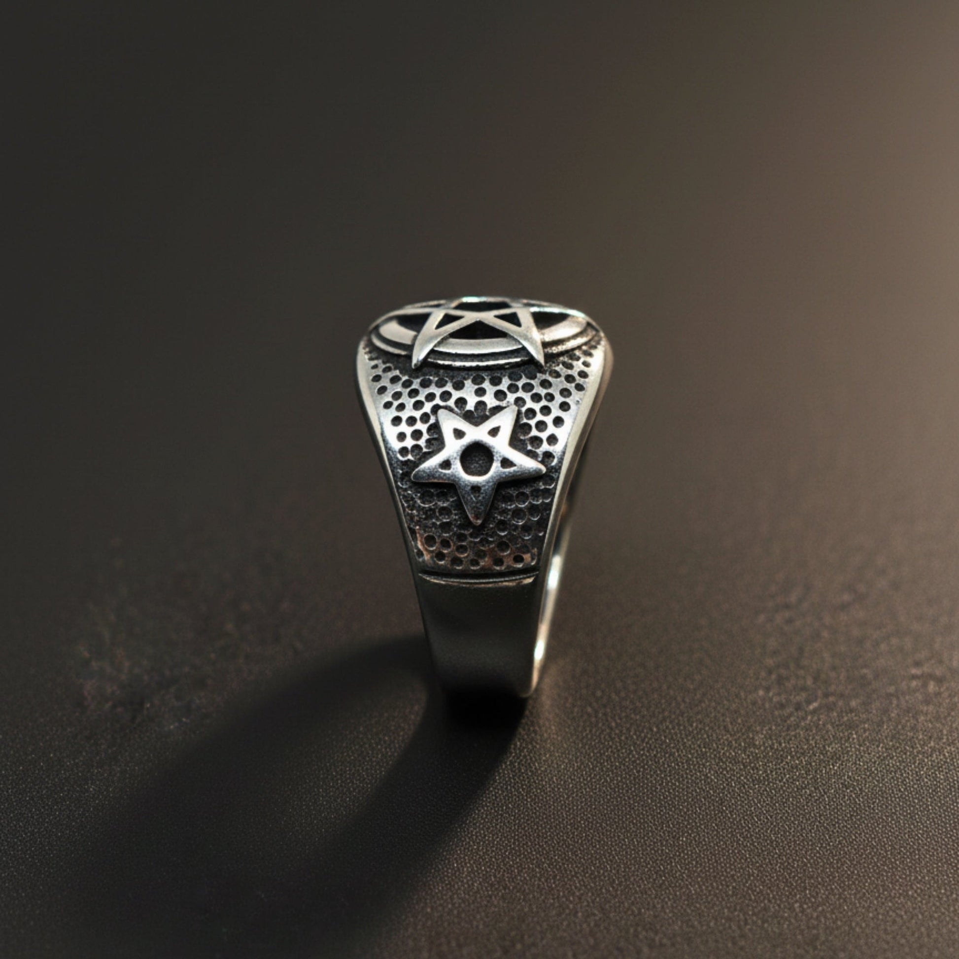 THE MEN THING Rings Royal Series - DARKSTAR EMBLEM RING - Pure Stainless Steel Men’s Steel-Plated Ring – Statement Luxury Jewelry (Size : 16-18-20-22-28-30)