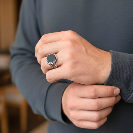 THE MEN THING Rings Royal Series - EBON GUARD RING - Pure Stainless Steel Men’s Steel-Plated Ring – Statement Luxury Jewelry (Size : 16-22-24-26-27)