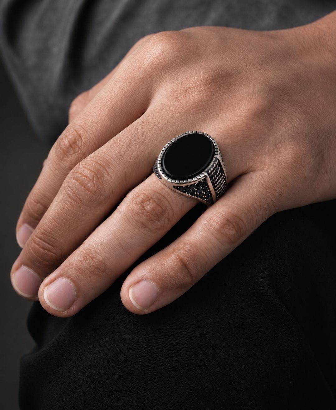 THE MEN THING Rings Royal Series - EBON GUARD RING - Pure Stainless Steel Men’s Steel-Plated Ring – Statement Luxury Jewelry (Size : 16-22-24-26-27)