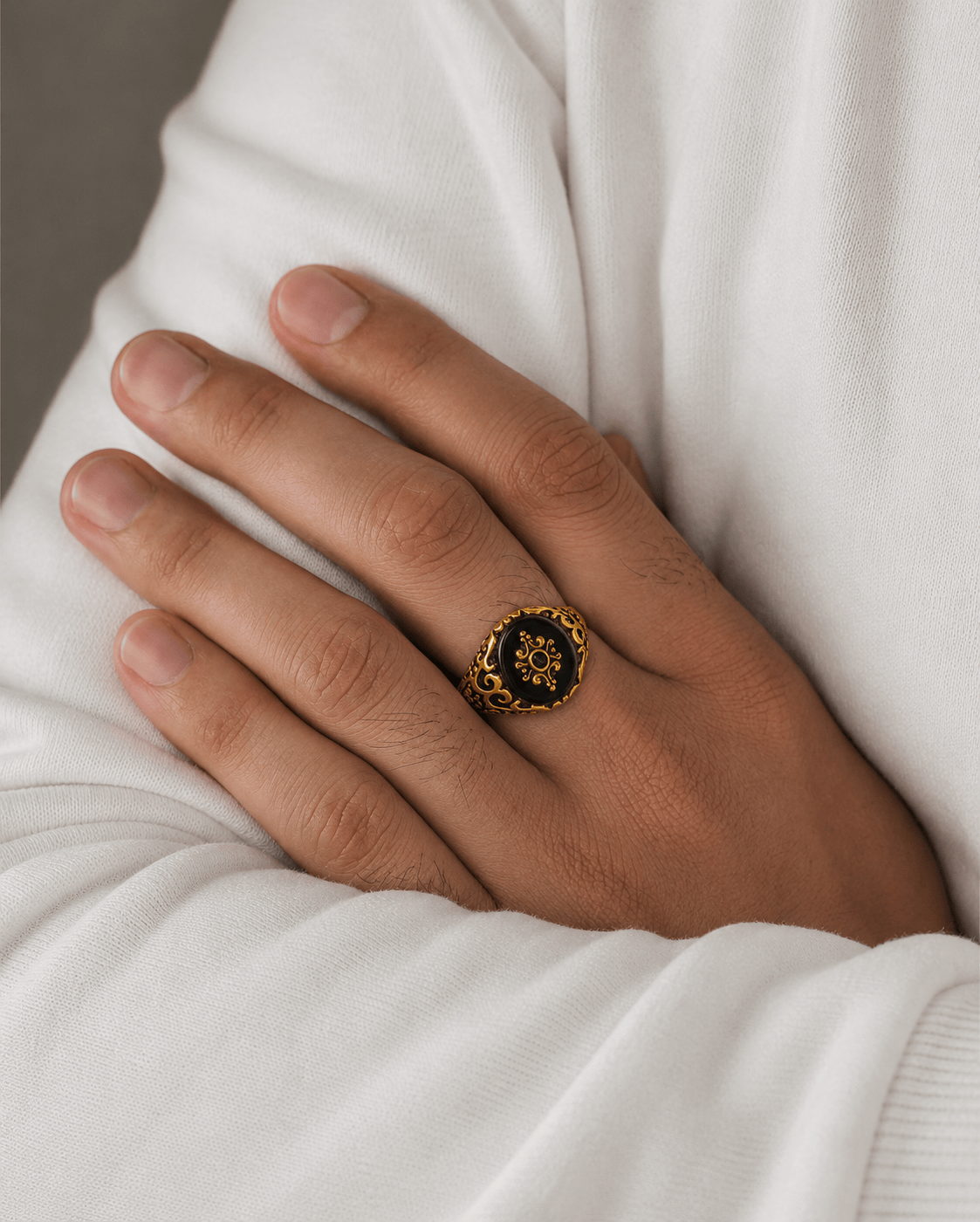 THE MEN THING Rings Royal Series - ETERNAL CREST RING - Pure Stainless Steel Men’s Gold-Plated Ring – Statement Luxury Jewelry (Size : 16-21-22-25-26-27)