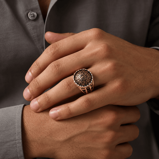THE MEN THING Rings Royal Series - GOLD SPARK RING - Pure Stainless Steel Men’s Gold-Plated Ring – Statement Luxury Jewelry (Size : 18-22-27)