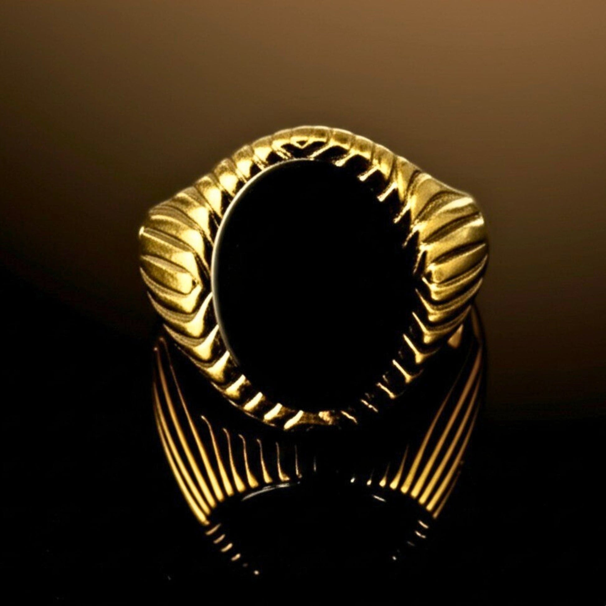 THE MEN THING Rings Royal Series - GOLDEN OBELISK RING - Pure Stainless Steel Men’s Gold-Plated Ring – Statement Luxury Jewelry (Size : 17-22-27)