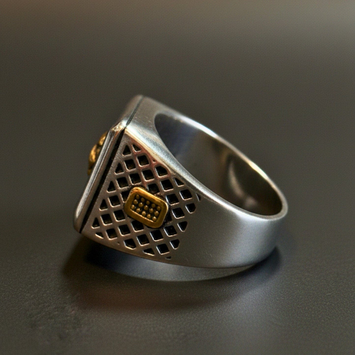 THE MEN THING Rings Royal Series - IMPERIUM LION RING - Pure Stainless Steel Men’s Gold-Plated Ring – Statement Luxury Jewelry (Size : 15-16-19-21-24-26)