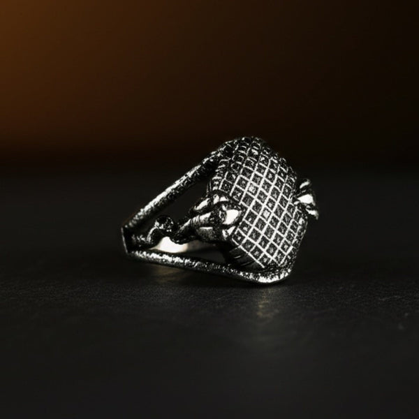 Royal Series - IRONCLUTCH RING - Pure Stainless Steel Men’s Silver-Plated Ring – Statement Luxury Jewelry (Size : -17-19-22-25-27)