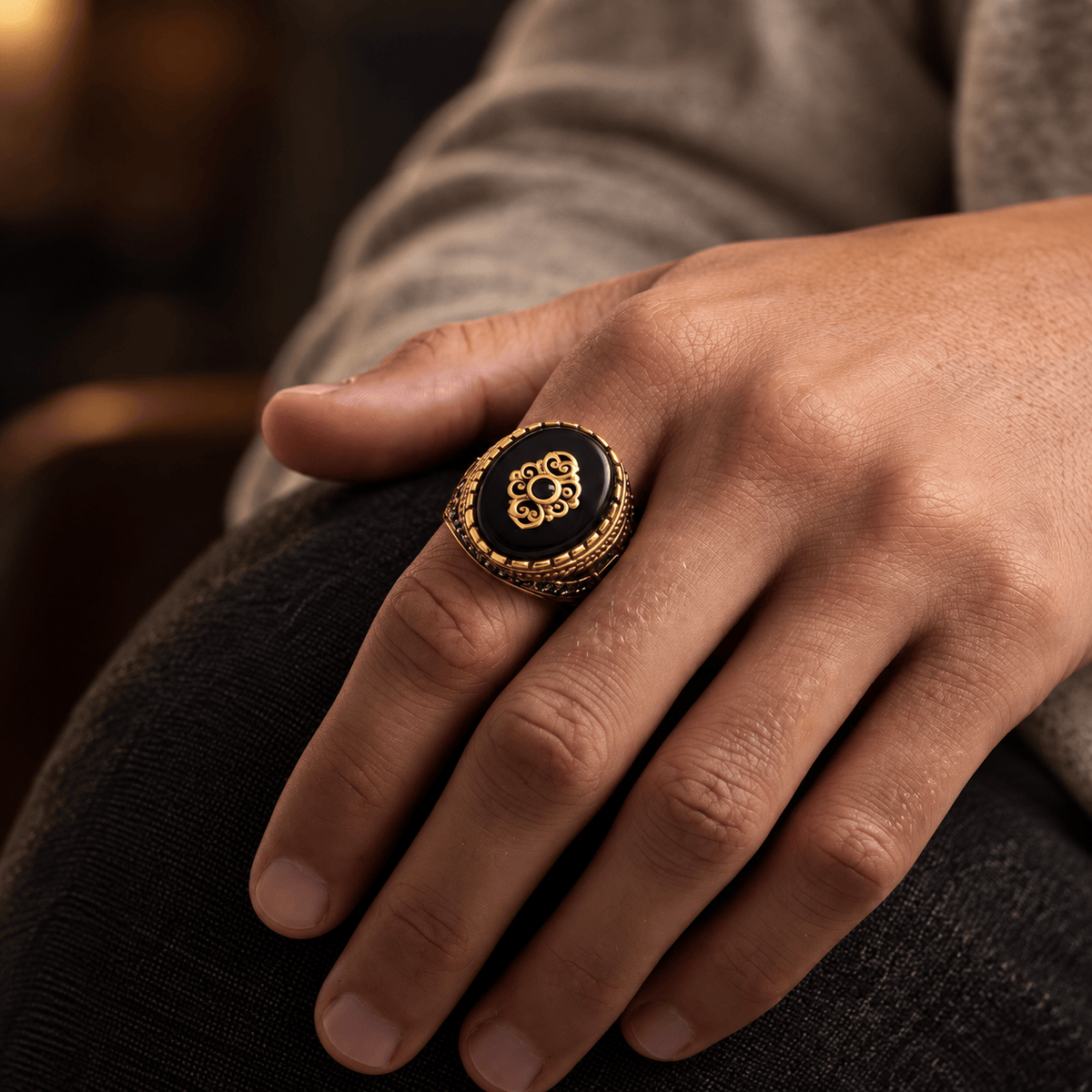 THE MEN THING Rings Royal Series - MAJESTIC ONYX RING - Pure Stainless Steel Men’s Gold-Plated Ring – Statement Luxury Jewelry (Size : 17-22-28)