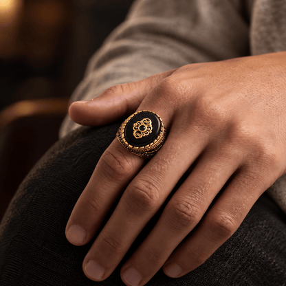 THE MEN THING Rings Royal Series - MAJESTIC ONYX RING - Pure Stainless Steel Men’s Gold-Plated Ring – Statement Luxury Jewelry (Size : 17-22-28)