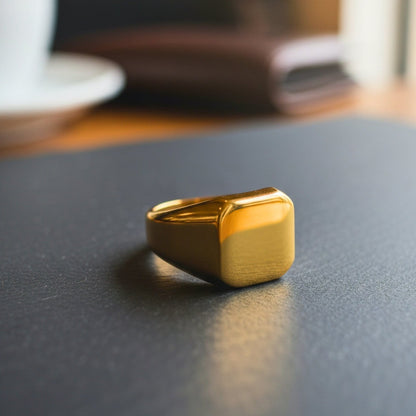 THE MEN THING Rings Royal Series - MONARCH GOLD RING - Pure Stainless Steel Men’s Gold-Plated Ring – Statement Luxury Jewelry (Size : 13-15-18-21-22-24-28-29-31-32)