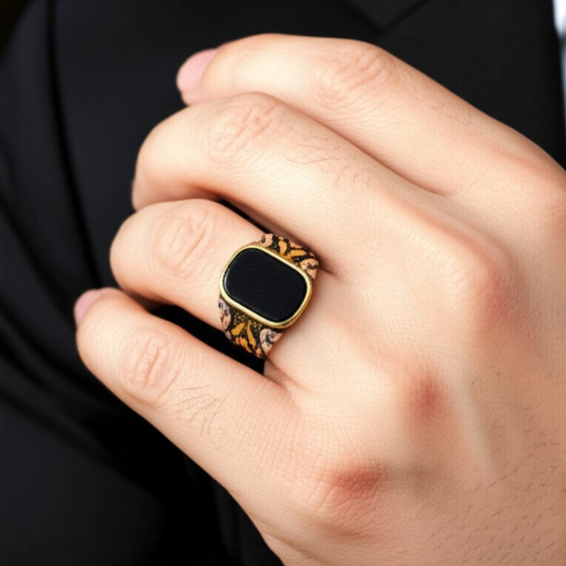 THE MEN THING Rings Royal Series - NIGHTFIRE CREST RING - Pure Stainless Steel Men’s Steel-Gold-Plated Ring – Statement Luxury Jewelry (Size : 17-24-27)