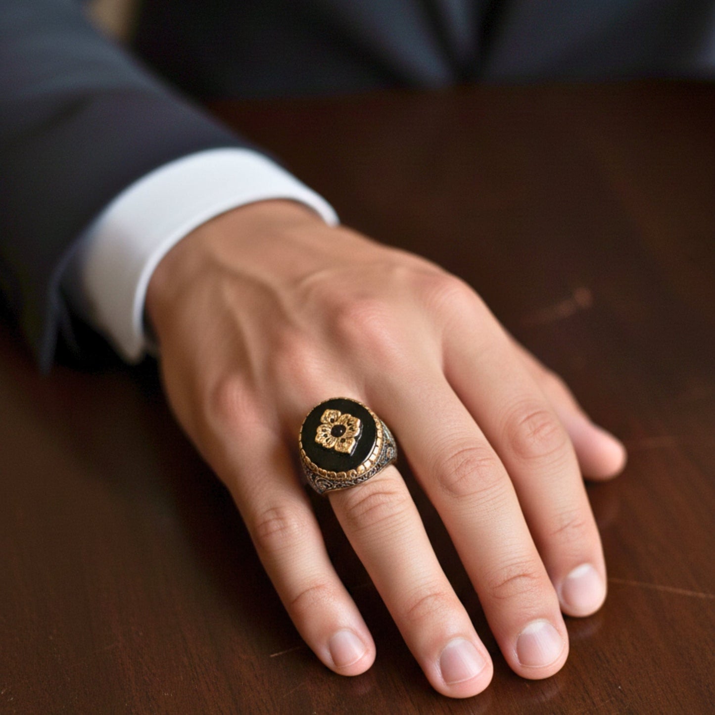 THE MEN THING Rings Royal Series - Noble Crest RING - Pure Stainless Steel Men’s Silver-Plated Ring – Statement Luxury Jewelry (Size : 17-18-22-26-28)