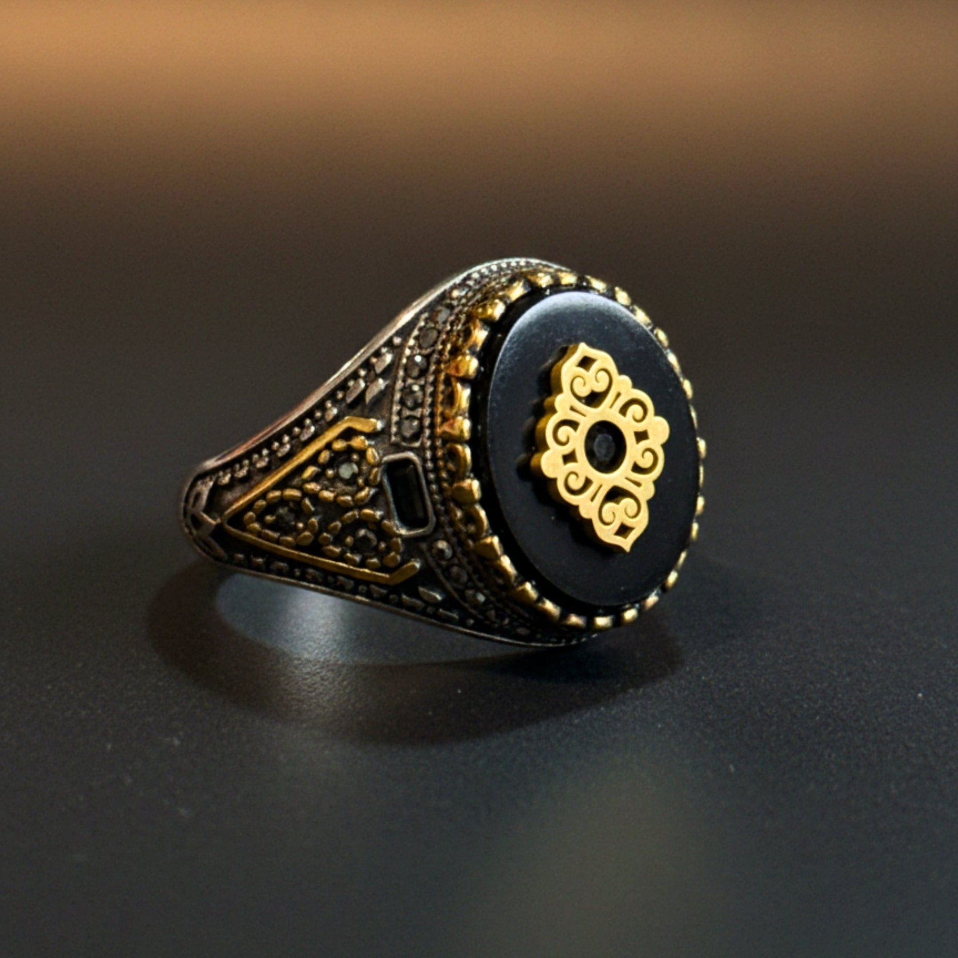 THE MEN THING Rings Royal Series - Noble Crest RING - Pure Stainless Steel Men’s Silver-Plated Ring – Statement Luxury Jewelry (Size : 17-18-22-26-28)