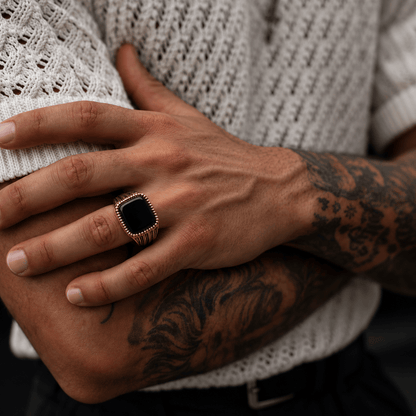 THE MEN THING Rings Royal Series - Obsidian Sovereign Signet Ring - Pure Stainless Steel Men’s Gold-Plated Ring – Statement Luxury Jewelry (Size : 16-19-22-26)