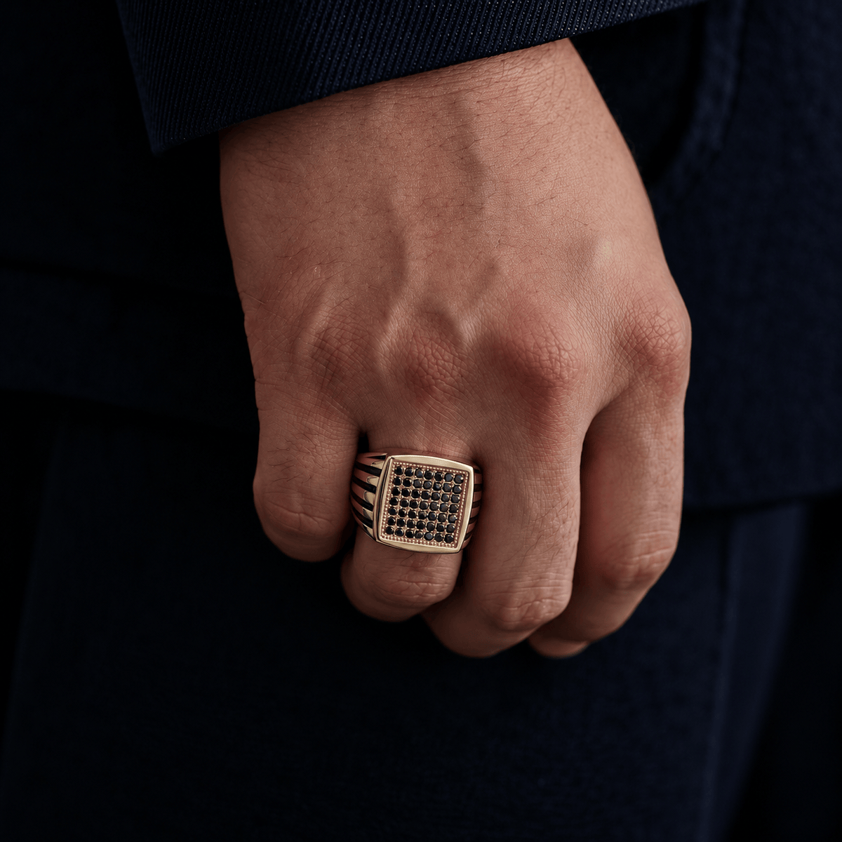 THE MEN THING Rings Royal Series - REGAL GRID RING - Pure Stainless Steel Men’s Gold-Plated Ring – Statement Luxury Jewelry (Size : 16-26)