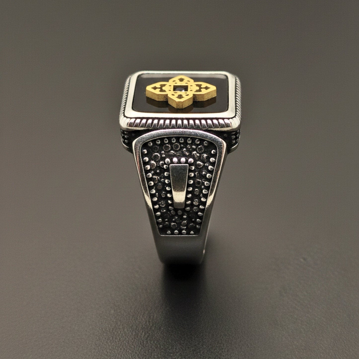 THE MEN THING Rings Royal Series - ROYAL AEGIS RING - Pure Stainless Steel Men’s Steel-Gold-Plated Ring – Statement Luxury Jewelry (Size : 16-17-21-22-23-24-26-27)