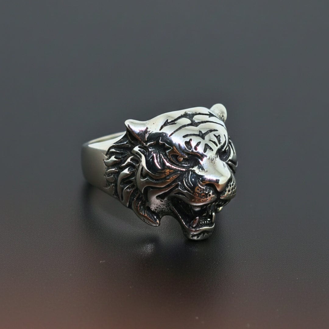 THE MEN THING Rings Royal Series - TIGER FANG RING - Pure Stainless Steel Men’s Steel-Plated Ring – Statement Luxury Jewelry (Size : 16-18-20-21-23-24-26-27-29)