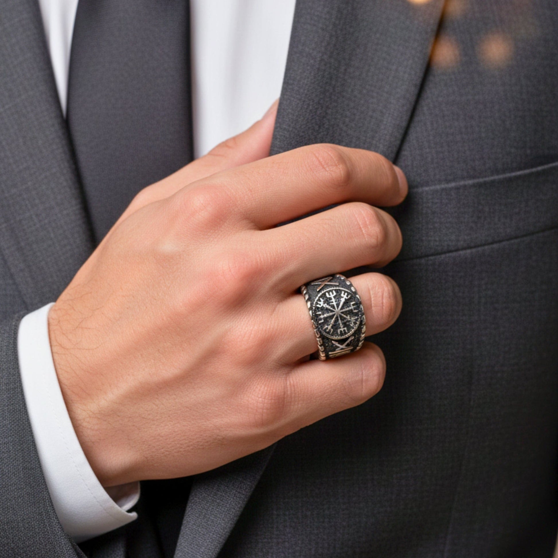 THE MEN THING Rings Royal Series - VEGVISIR GUARDIAN RING - Pure Stainless Steel Men’s Steel-Plated Ring – Statement Luxury Jewelry (Size : 16-18-21-23-28-31)