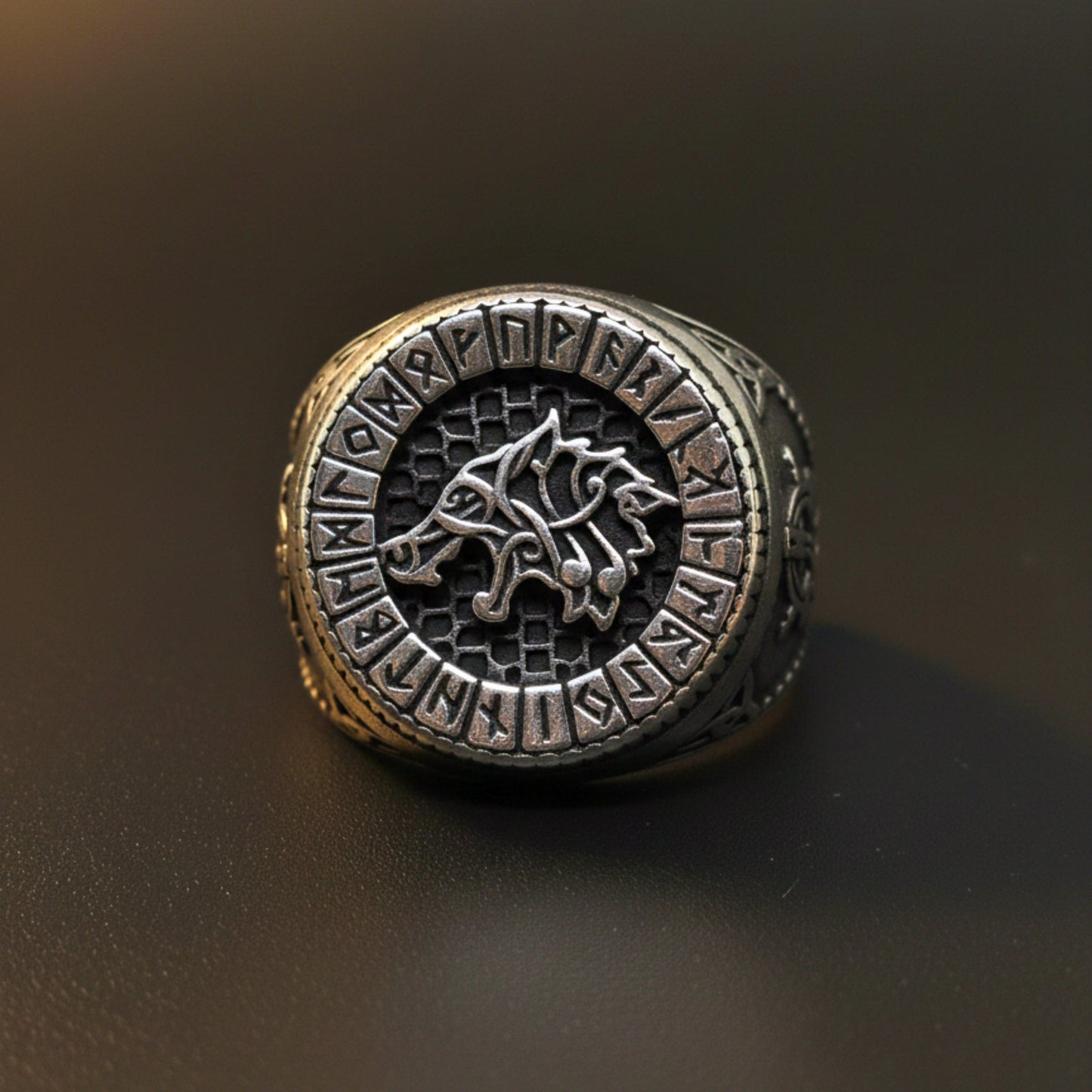 THE MEN THING Rings Royal Series - WARG CIRCLE RING - Pure Stainless Steel Men’s Steel-Plated Ring – Statement Luxury Jewelry (Size : 20-23-24-25-28-30)