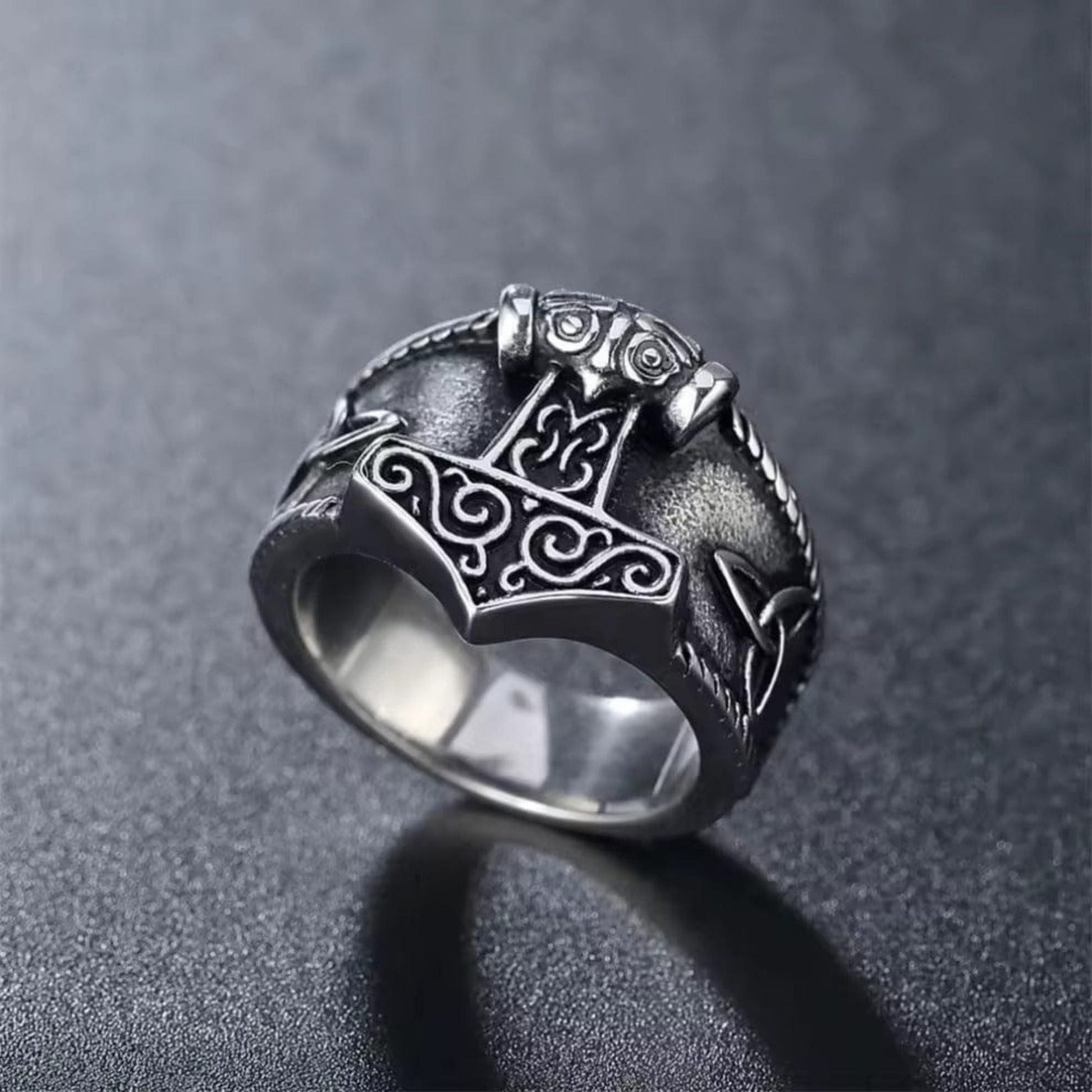 THE MEN THING Rings Thor's Hammer Titanium Steel Ring for Men and Boys (Size-21)