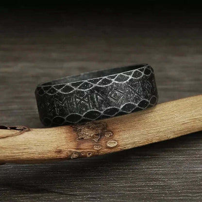 THE MEN THING Rings VIKING NORSE AMULET - Black Oxy Ring - Pure Titanium Steel Ring for Men (Size, 17-21- 24)