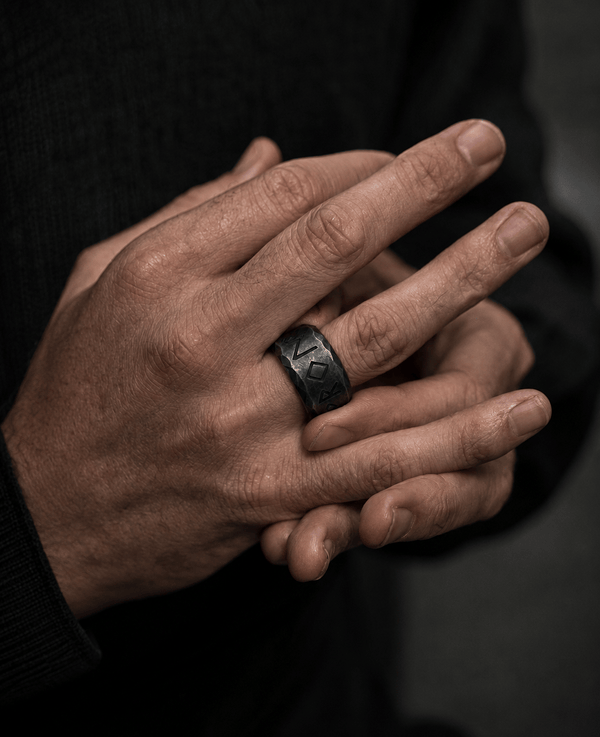 VIKING NORSE AMULET - Black Oxy Ring - Pure Titanium Steel Ring for Men (Size, 17-21- 24)