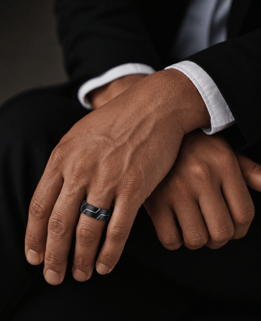 THE MEN THING Rings VOLT EDGE RING - Pure Stainless Steel Men’s Black-Plated Ring (Size : 17-22-27)