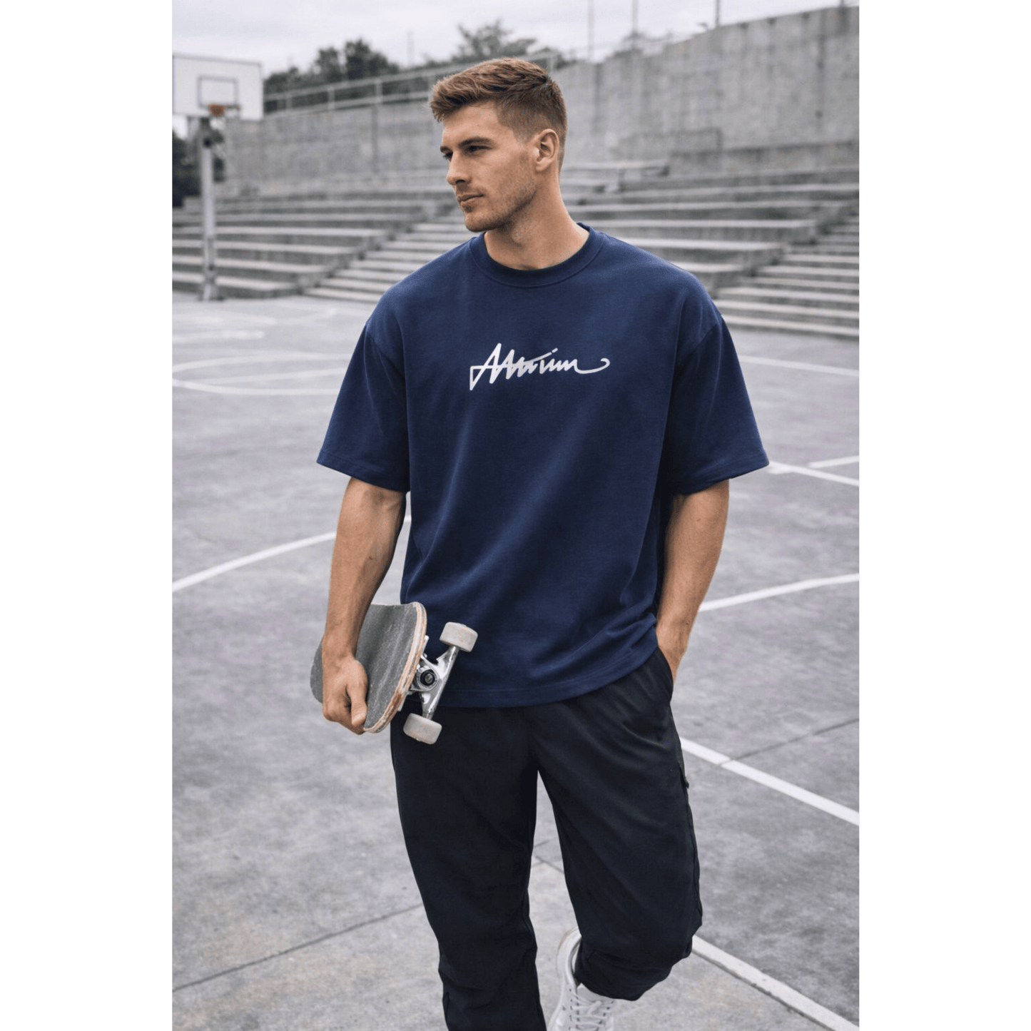 THE MEN THING SIGNATURE WAVE Oversized T-Shirt – Navy Blue