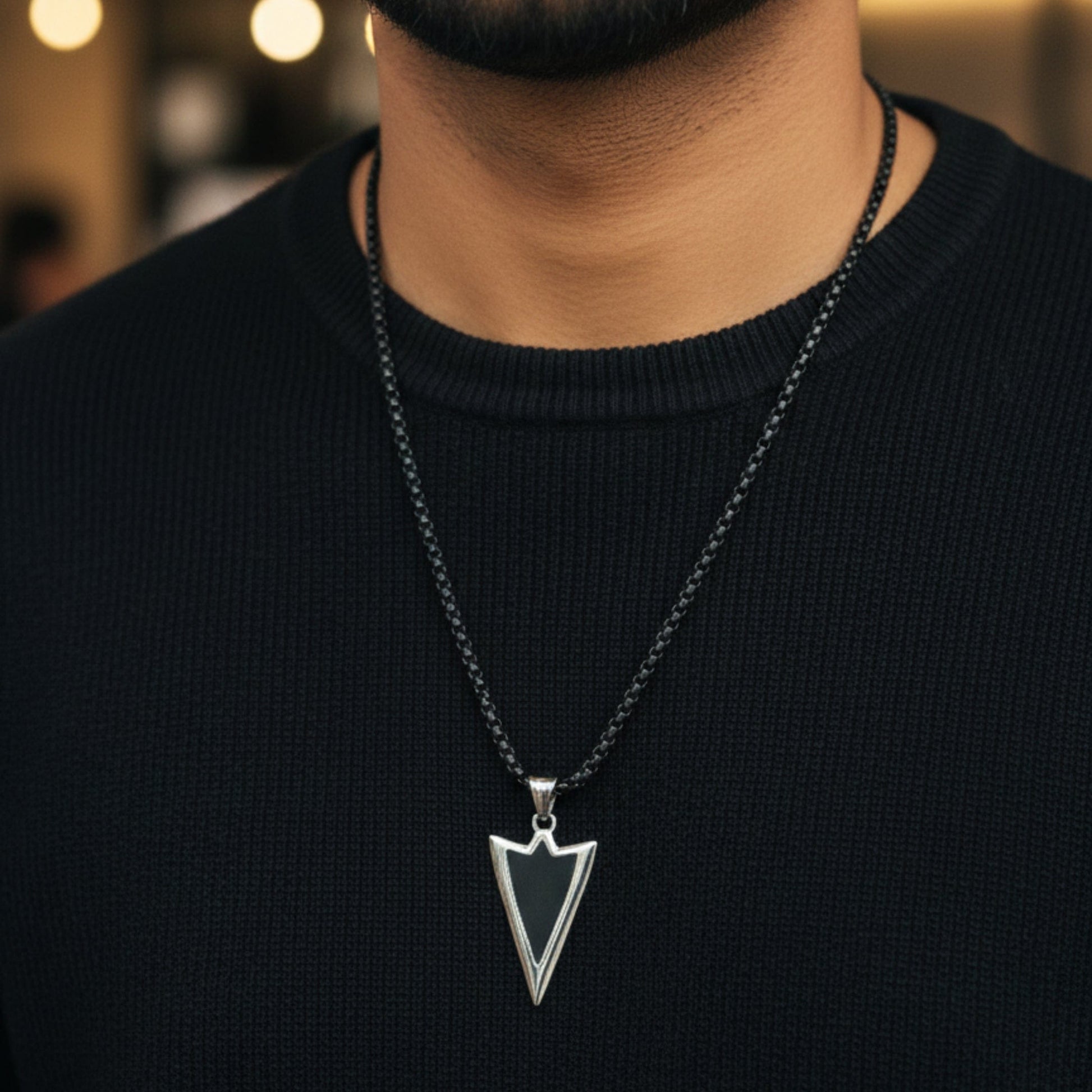 THE MEN THING SS Pendant/ Necklace ARROWHEAD - 28mm Pure Titanium Steel  Pendant with 24inch Round Box 5mm Chain for Men & Boys