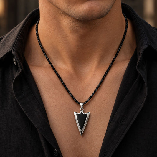 THE MEN THING SS Pendant/ Necklace ARROWHEAD - 28mm Pure Titanium Steel  Pendant with 24inch Round Box 5mm Chain for Men & Boys