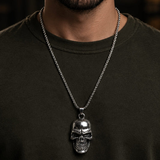 THE MEN THING SS Pendant/ Necklace BIG SKULL -  Alloy Pendant with Pure Stainless Steel 24inch Round Box Chain, American trending Style for Men & Boy