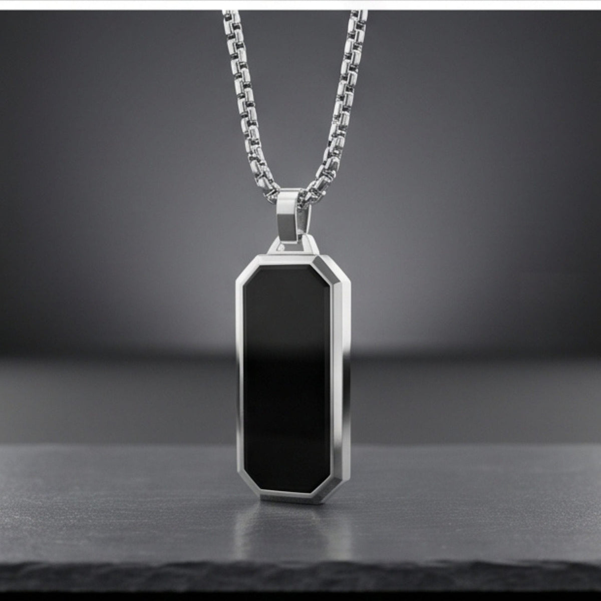 THE MEN THING SS Pendant/ Necklace BLACK HAWK CREST - Pure Stainless Steel 24inch Round box Chain for Men, European trending Style for Men & Boy