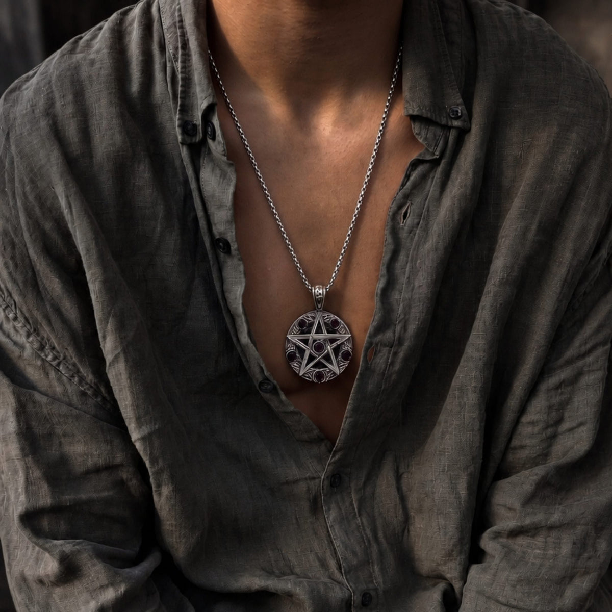 THE MEN THING SS Pendant/ Necklace BLACK PENTAGRAM STAR - 31mm Pure Titanium Steel Pendant with 23inch Round Box 4mm Chain for Men & Boys