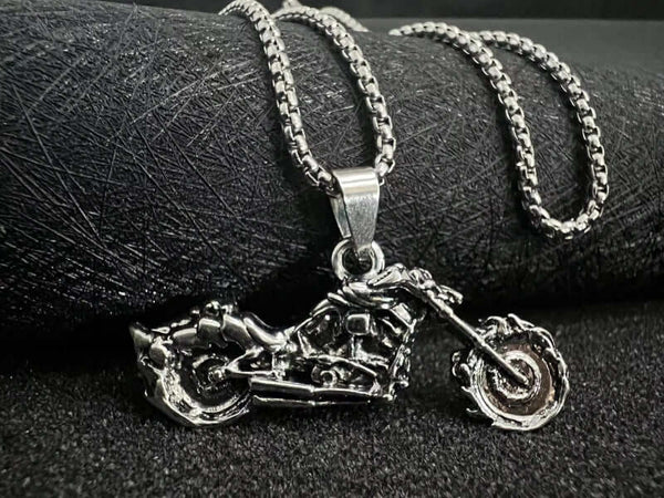 BLAZE-RIDER - Alloy  Motorcycle Pendant with Pure Stainless Steel 24inch Round Box Chain, European trending Style for Men & Boy