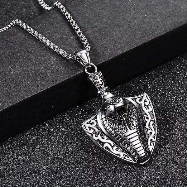 COBRA THE KING - Alloy Pendant with Stainless Steel 24inch Round Box Chain, European trending Style for Men & Boy