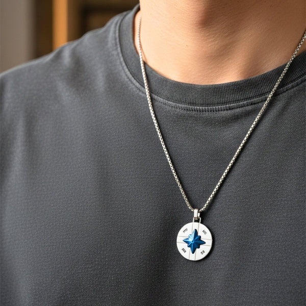 COMPASS STAR - 25mm Titanium Steel Pendant with 20inch Round Box 4 mm Chain for Men & Boys