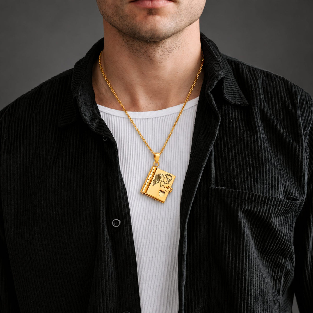 THE MEN THING SS Pendant/ Necklace COUPLE DIARY - 18mm Pure Titanium Steel Pendant with 3mm Chain for Men & Boys (17 to 19 inch Adjustable Cable Chain)