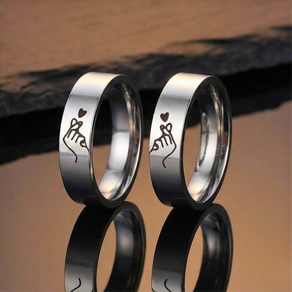 COUPLE FINGER HEART - Titanium Steel Pendant with 24inch Round Box Chain for Men & Boys