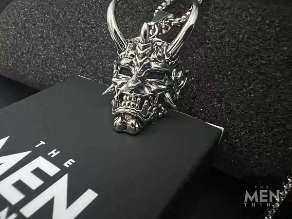 डेमन मास्क - स्टेनलेस स्टील 24 इंच गोल बॉक्स चेन के साथ मिश्र धातु पेंडेंट, पुरुषों और लड़कों के लिए यूरोपीय ट्रेंडिंग स्टाइल