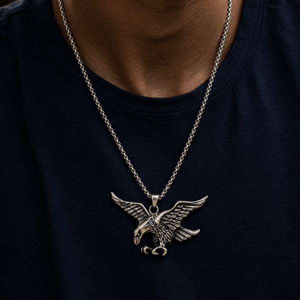 EAGLE-HUNTER - Alloy Pendant with Pure Stainless Steel 24inch Round Body Chain, European trending Style for Men & Boy