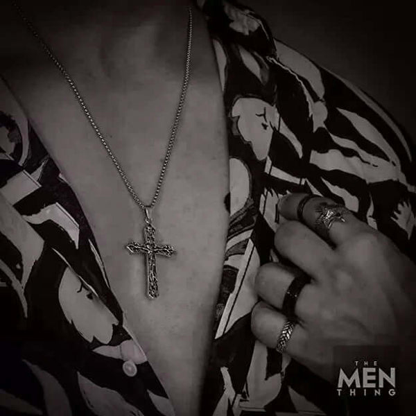 FAITHCROSS - Alloy  Jesus Cross Pendant with Pure Stainless Steel  24inch Round Box Chain, European trending Style for Men & Boys