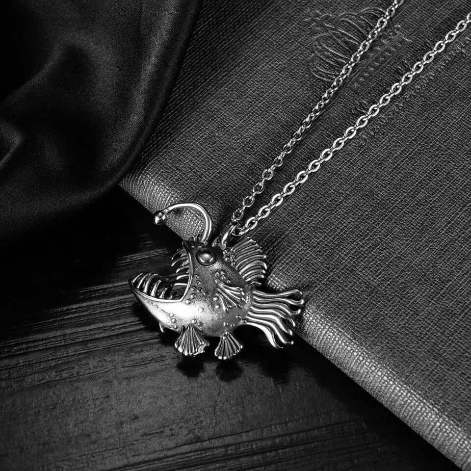 THE MEN THING SS Pendant/ Necklace FURIOUS FISH - Alloy Pendant with Stainless Steel 24inch Round Box Chain, European trending Style for Men & Boy