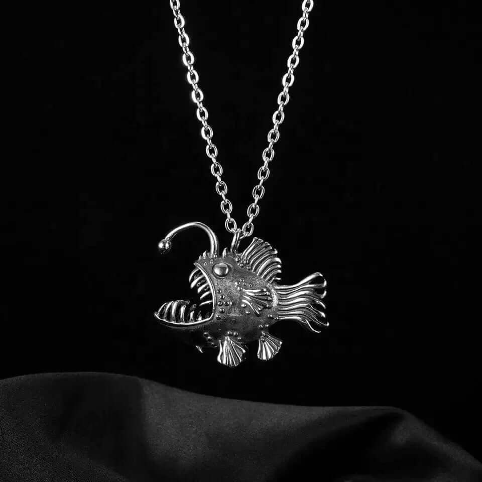 THE MEN THING SS Pendant/ Necklace FURIOUS FISH - Alloy Pendant with Stainless Steel 24inch Round Box Chain, European trending Style for Men & Boy