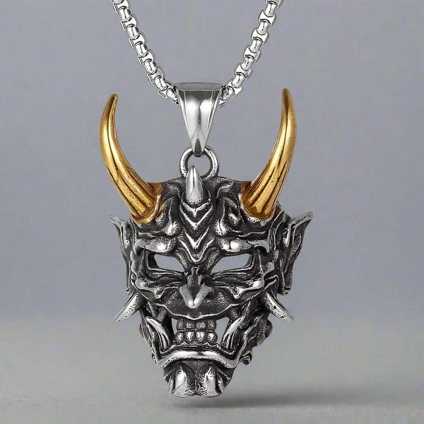 గోల్డెన్ హార్న్ - స్టెయిన్‌లెస్ స్టీల్‌తో అల్లాయ్ లాకెట్టు 24 అంగుళాల రౌండ్ బాక్స్ చైన్, పురుషులు & అబ్బాయిల కోసం యూరోపియన్ ట్రెండింగ్ స్టైల్