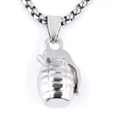 ग्रेनेड - शुद्ध स्टेनलेस स्टील 24 इंच गोल बॉक्स चेन के साथ मिश्र धातु पेंडेंट, पुरुषों और लड़कों के लिए अमेरिकी ट्रेंडिंग स्टाइल