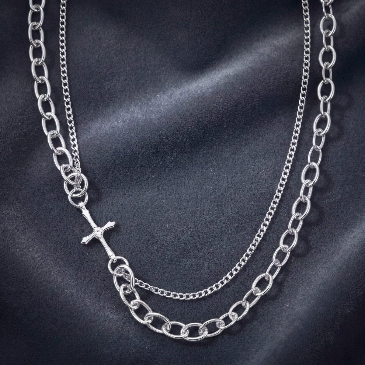 THE MEN THING SS Pendant/ Necklace HALO LINK - Titanium Steel Pendant with 8mm Chain for Men & Boys (21inch)