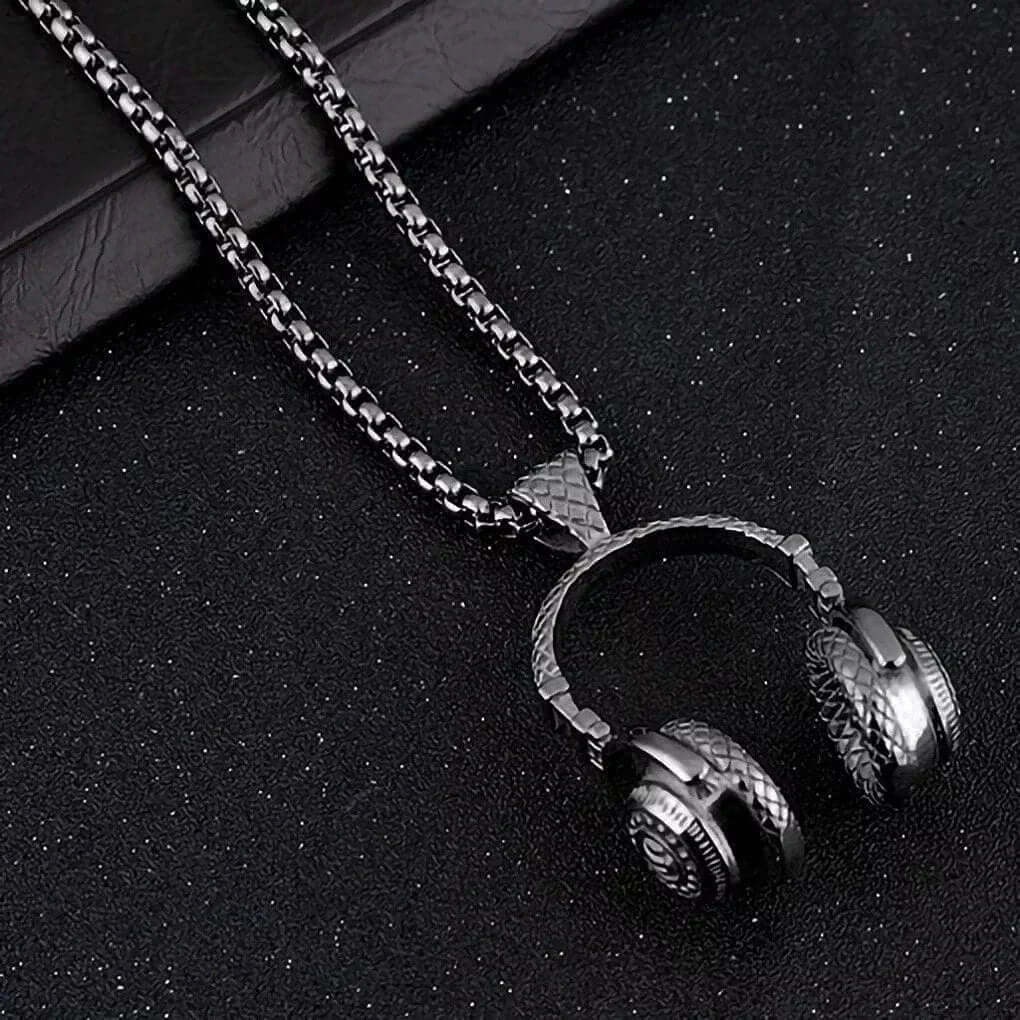 THE MEN THING SS Pendant/ Necklace HEADPHONE BLACK (A) -  Alloy Pendant with Stainless Steel 24inch Round Box Chain for Men, American trending Style for Men & Boy